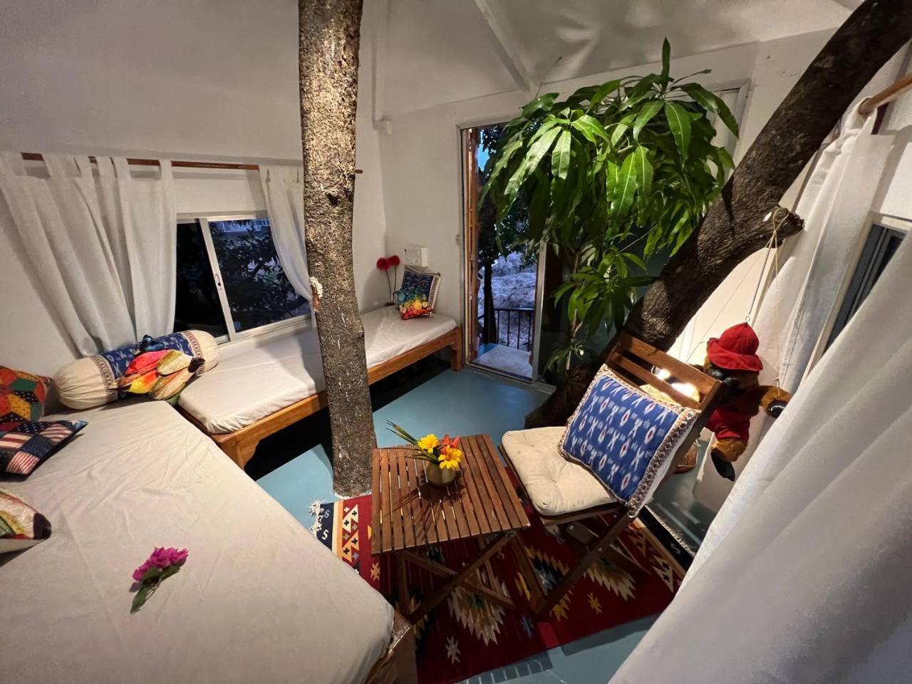 Narsinge Mars Jungle Adventure Stud Farm With Private Jacuzziヴィラ 部屋 写真